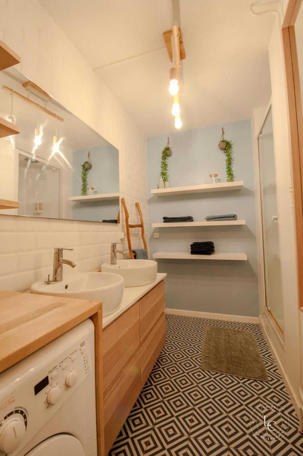 Cocon Urbain Fully Refurbished - 2 Bedrooms -70m2 * Orleans